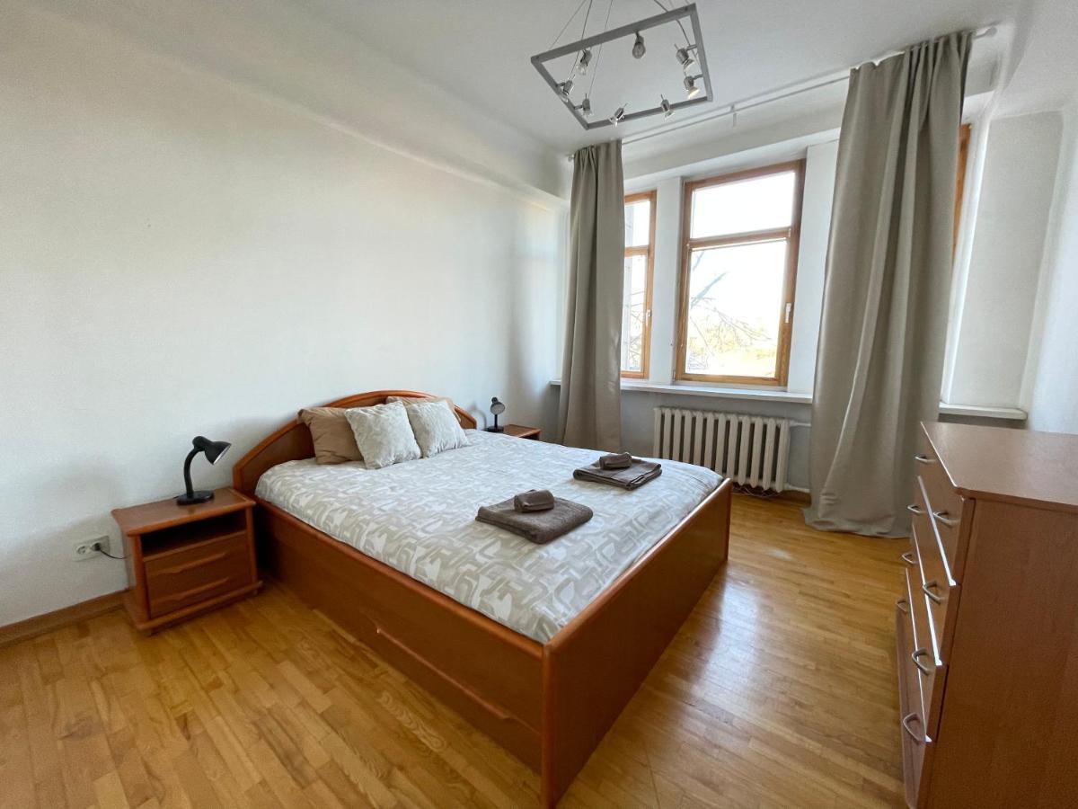 A Cozy Apartment With A Wonderful View Of The River In The Old Town Of VNO Kültér fotó